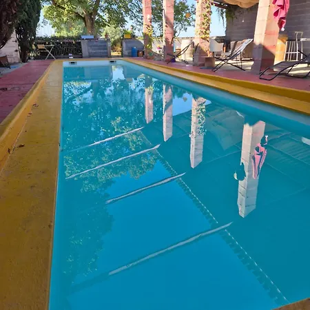 Les De L'hostel Du Chateau Albergue Saint-Émilion
